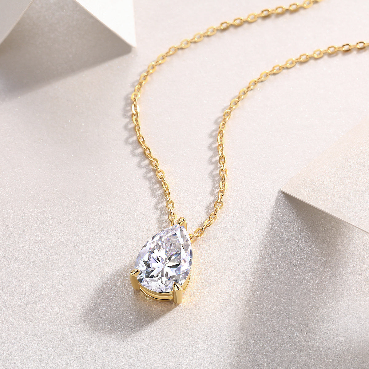 Under The Moon – Trendy Diamond Pendant Necklace Set with Pear-Shaped Moissanite, S925 Sterling Silver, Gold Plated